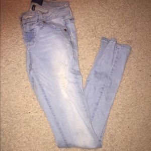 🎉SALE🎉light blue denim skinny jeans